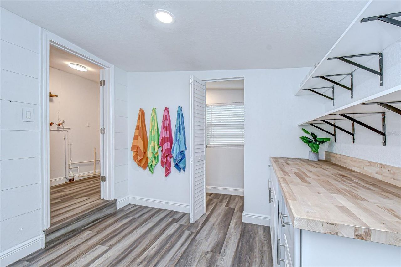 645 38th Avenue S, Saint Petersburg, FL 33705 Photo