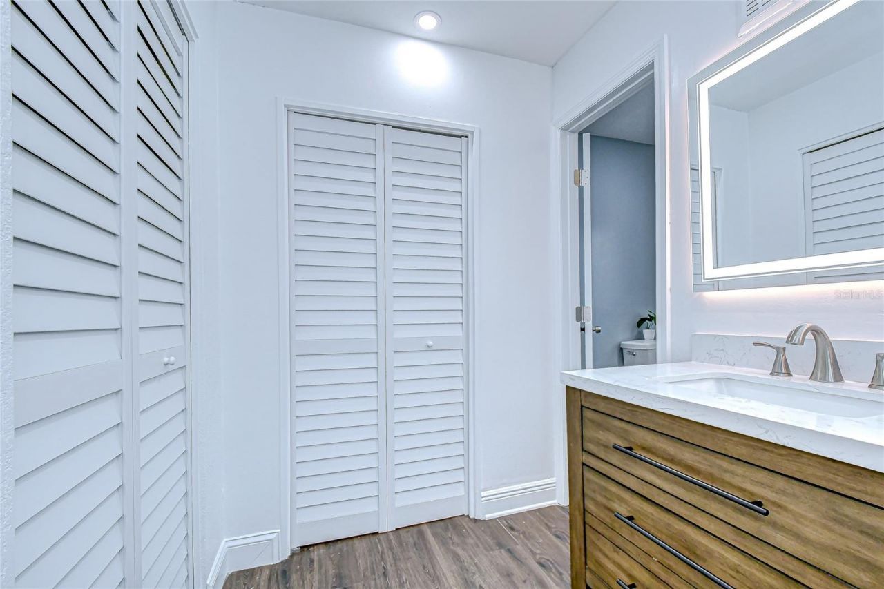 645 38th Avenue S, Saint Petersburg, FL 33705 Photo