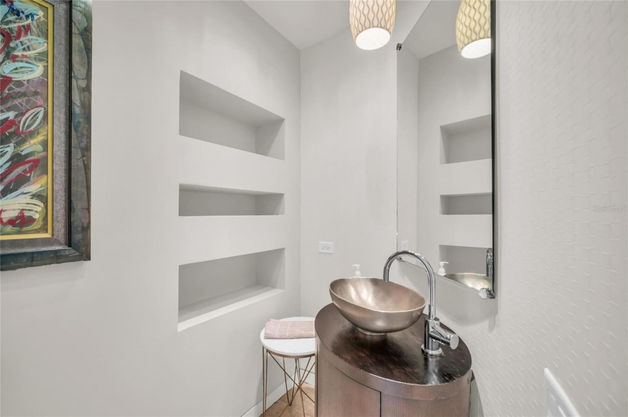 1404 Kenilworth Street, Sarasota, FL 34231 Photo