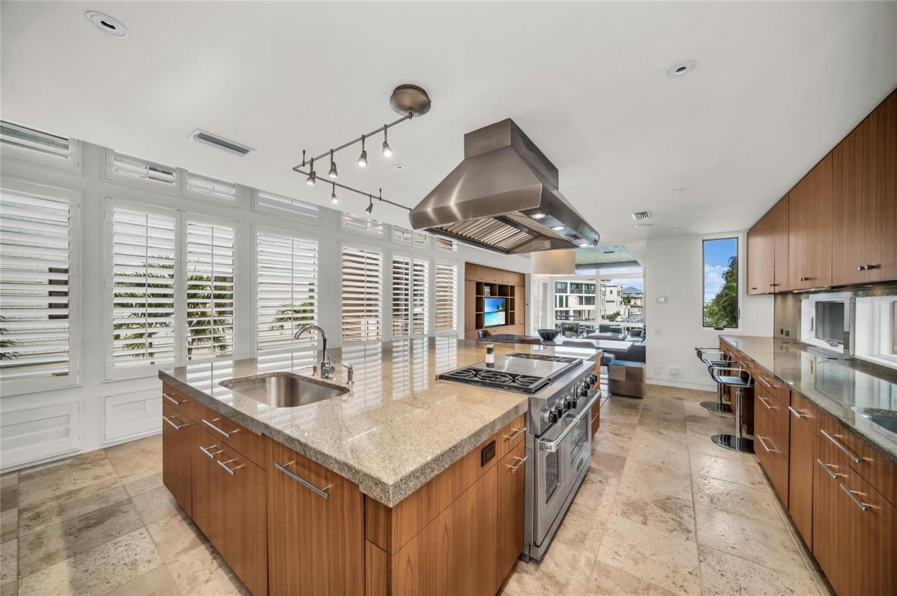 1404 Kenilworth Street, Sarasota, FL 34231 Photo