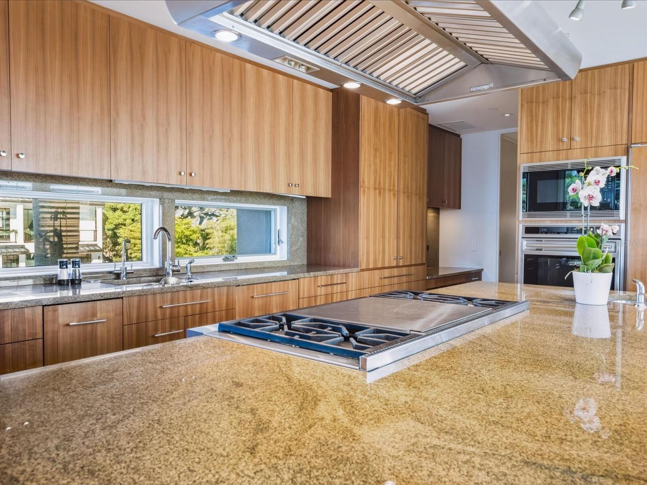 1404 Kenilworth Street, Sarasota, FL 34231 Photo