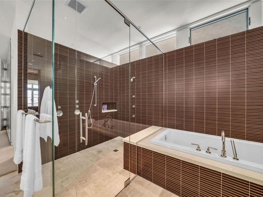 Property Image 62