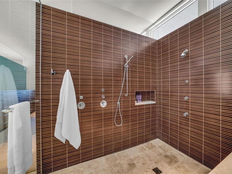 Property Image 64