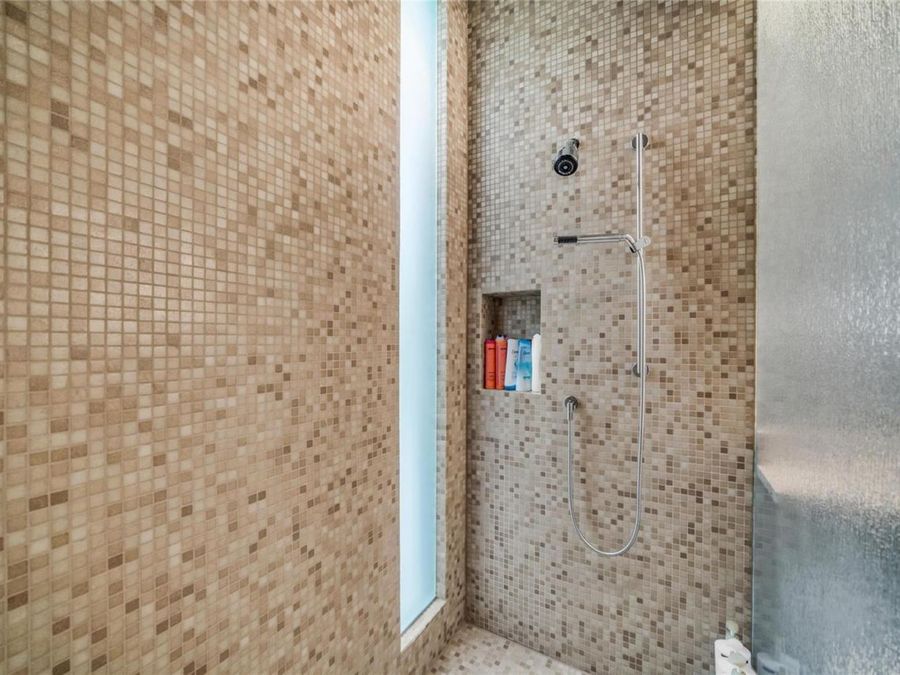 Property Image 70