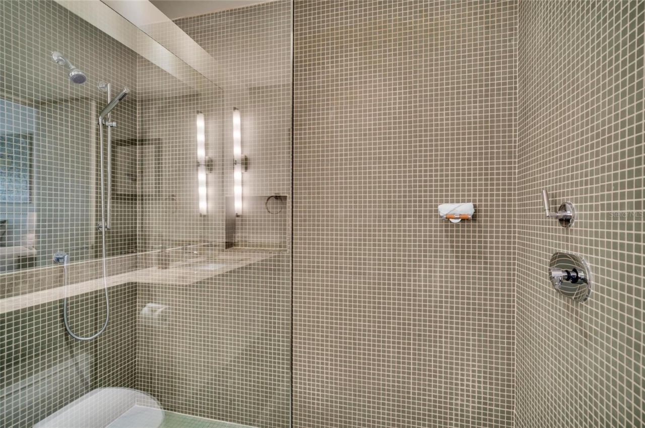 1404 Kenilworth Street, Sarasota, FL 34231 Photo