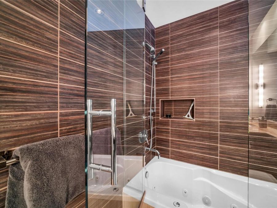Property Image 78