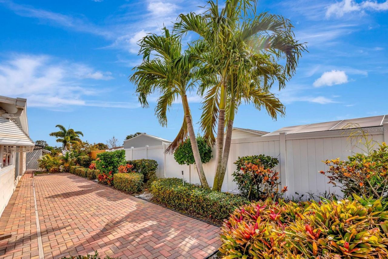 2107 Palma Sola Boulevard, Unit 84, Bradenton, FL 34209 Photo