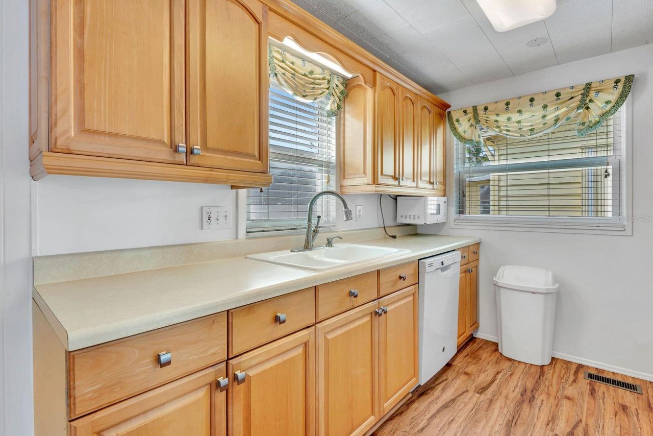 2107 Palma Sola Boulevard, Unit 84, Bradenton, FL 34209 Photo