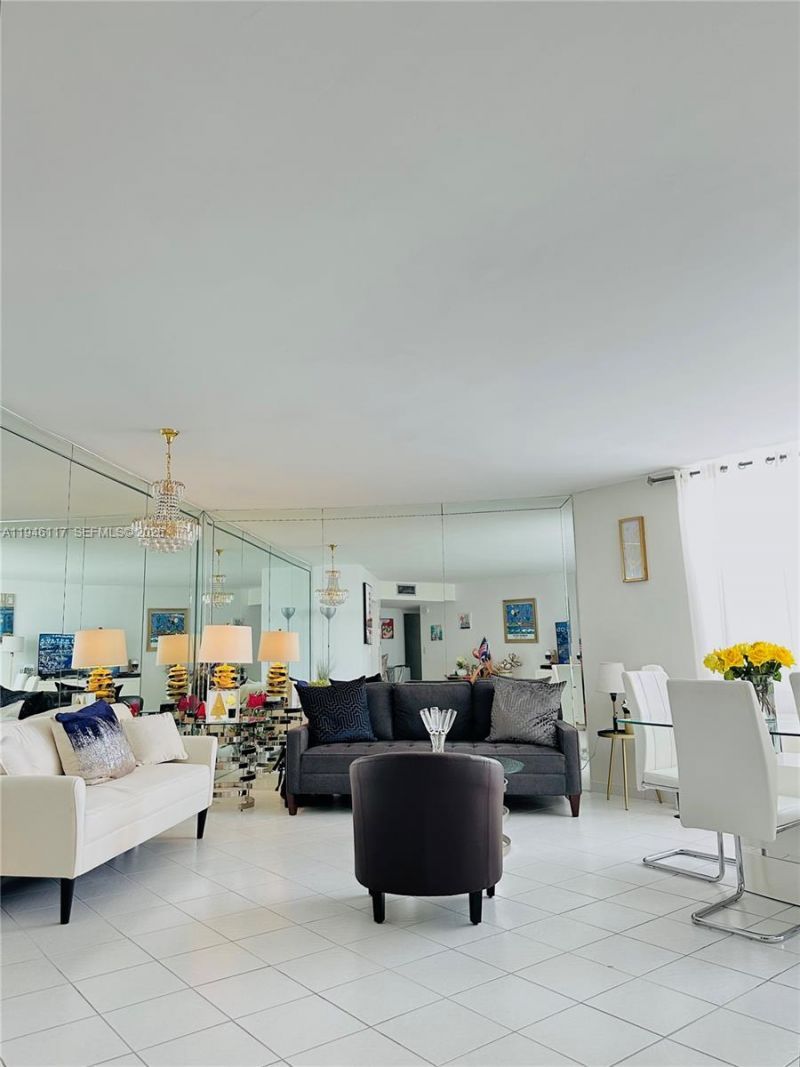 2750 NE 183rd St, Unit 1607, Aventura, FL 33160 Photo