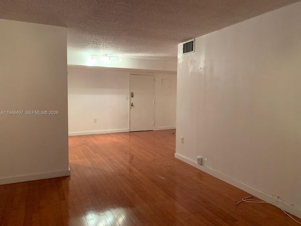 911 E Ponce De Leon Blvd, Unit 403, Coral Gables, FL 33134