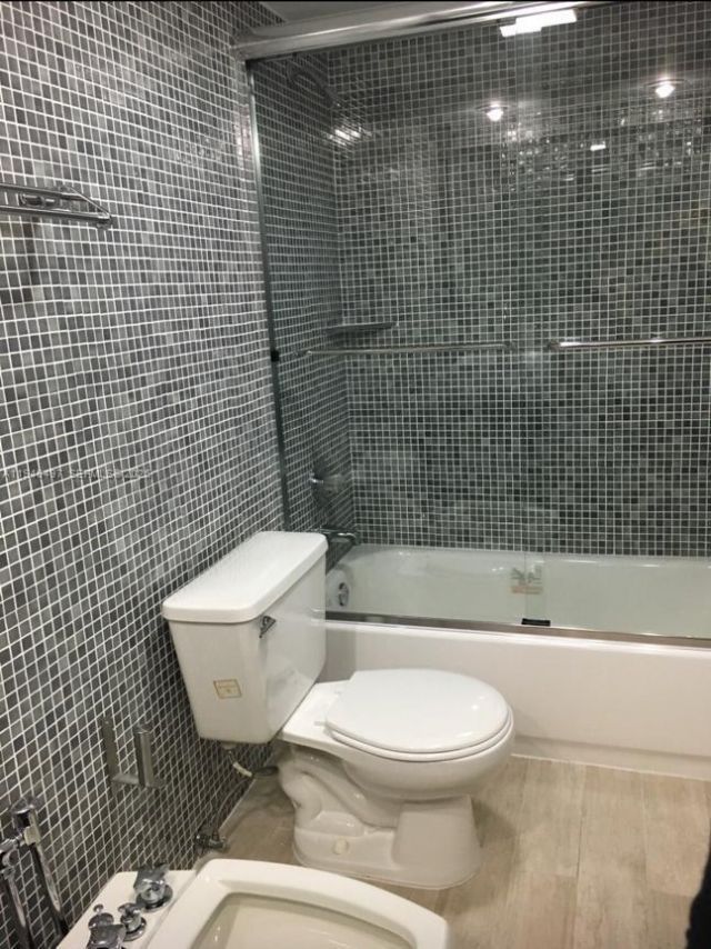 911 E Ponce De Leon Blvd, Unit 403, Coral Gables, FL 33134 Photo