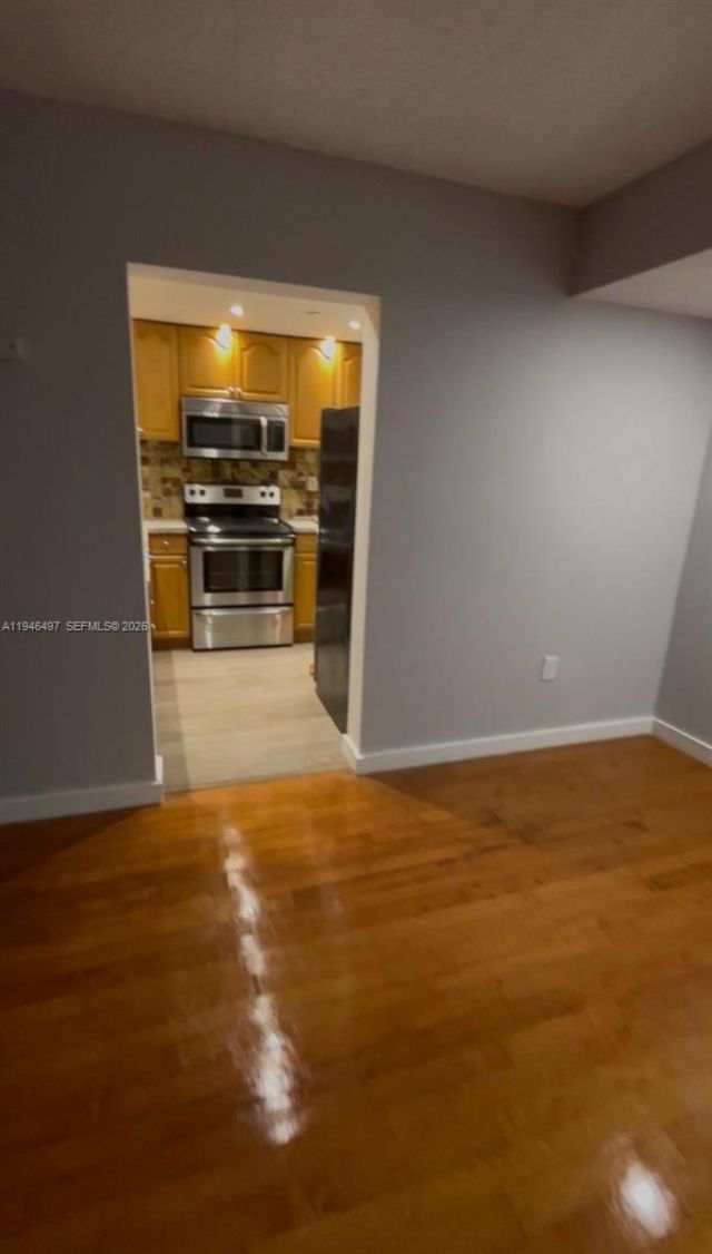 911 E Ponce De Leon Blvd, Unit 403, Coral Gables, FL 33134 Photo