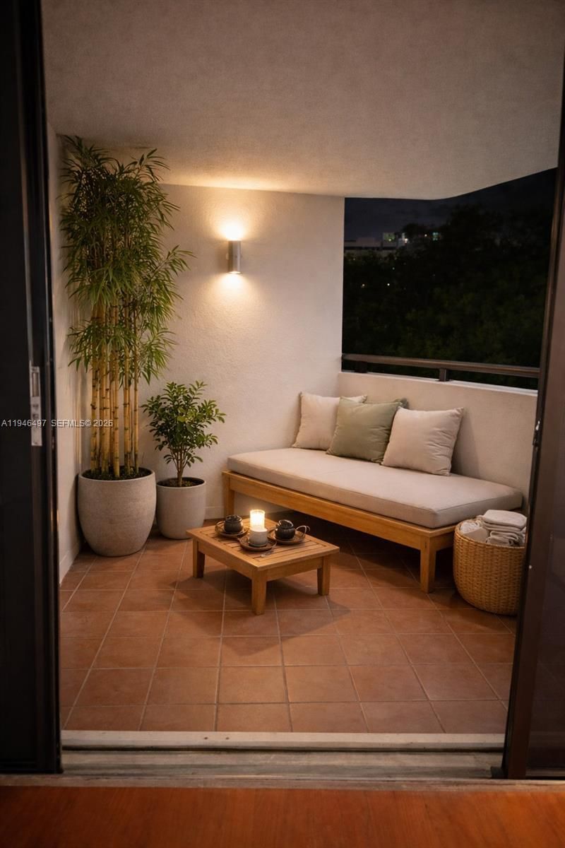 911 E Ponce De Leon Blvd, Unit 403, Coral Gables, FL 33134 Photo