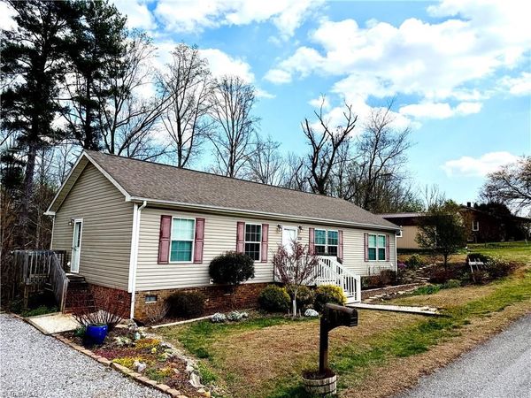 220 Circle Street, Millers Creek, NC 28651