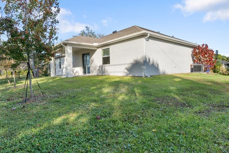 1014 Guava Street, Sebastian, FL 32958 Photo