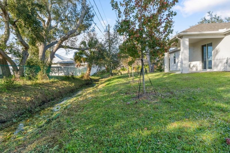 1014 Guava Street, Sebastian, FL 32958 Photo