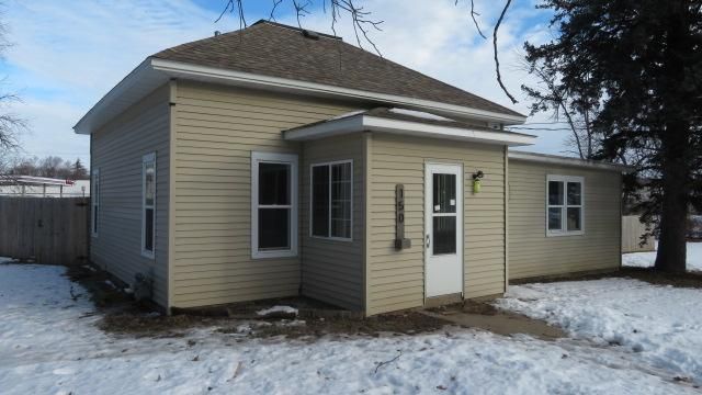 150 Harrison Street W, Annandale, MN 55302 Main Photo