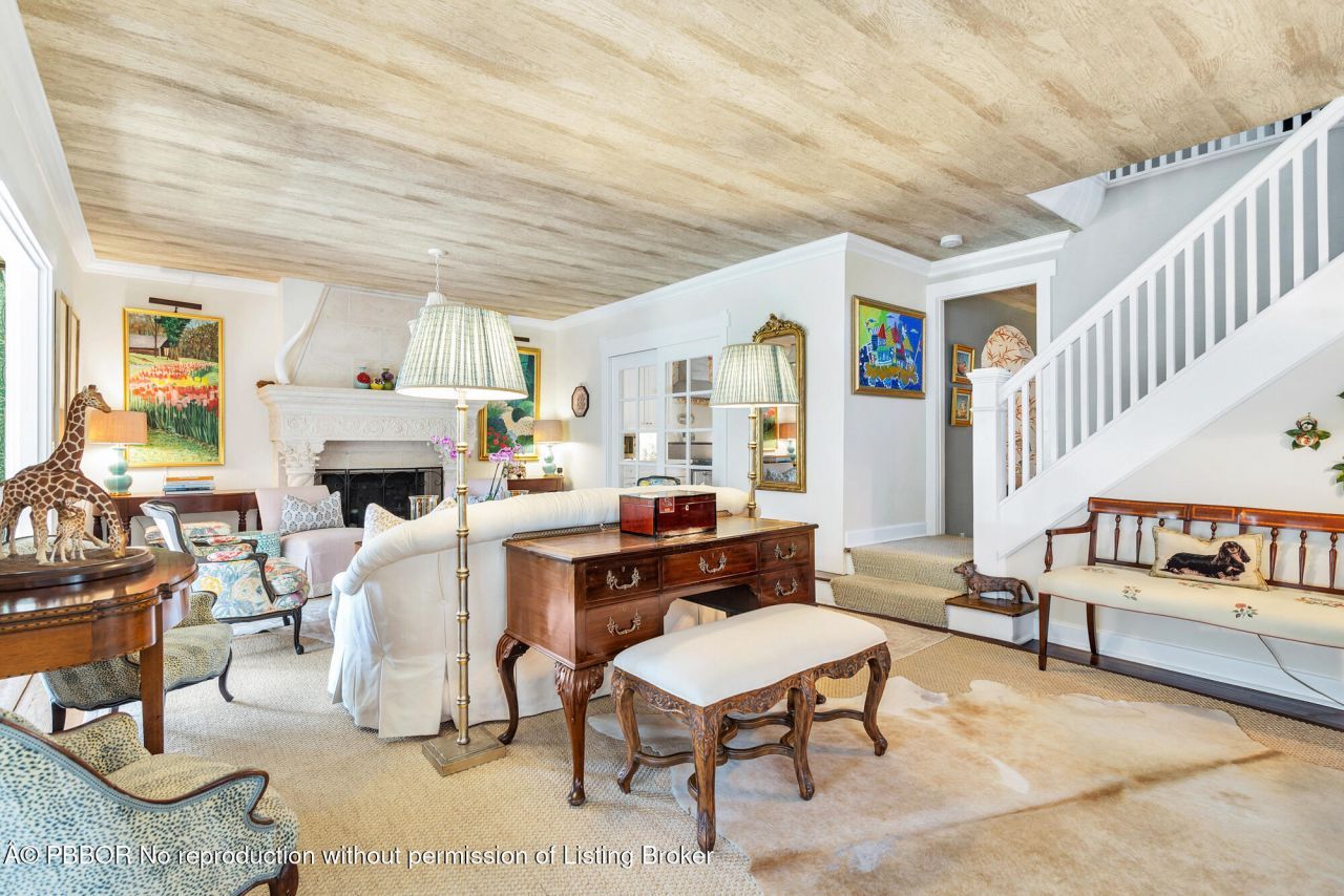 3213 Vincent Road, West Palm Beach, FL 33405 Photo