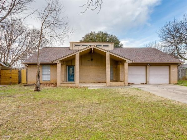 6513 Paula Court, North Richland Hills, TX 76182