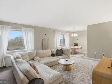 1300 S ARLINGTON RIDGE ROAD, Unit 204, ARLINGTON, VA 22202