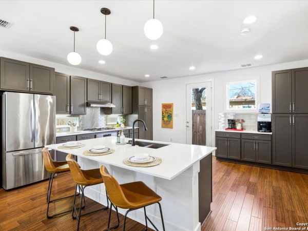 615 Fulton Ave Unit 3, San Antonio, TX 78212