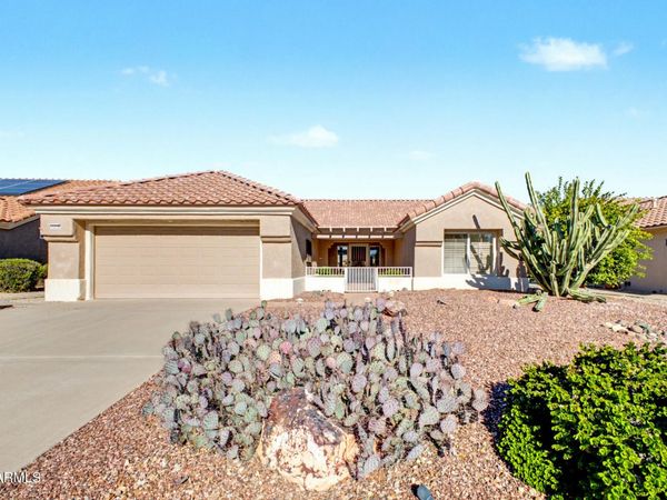 15536 W SKY HAWK Drive, Sun City West, AZ 85375