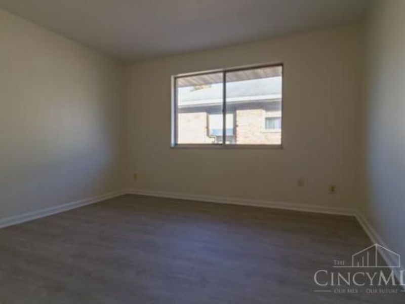 6024 Ridgeacres Drive, Golf Manor, OH 45237 Photo 7