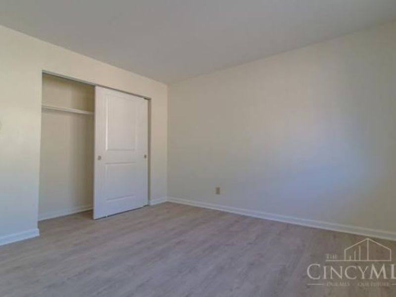 6024 Ridgeacres Drive, Golf Manor, OH 45237 Photo 8