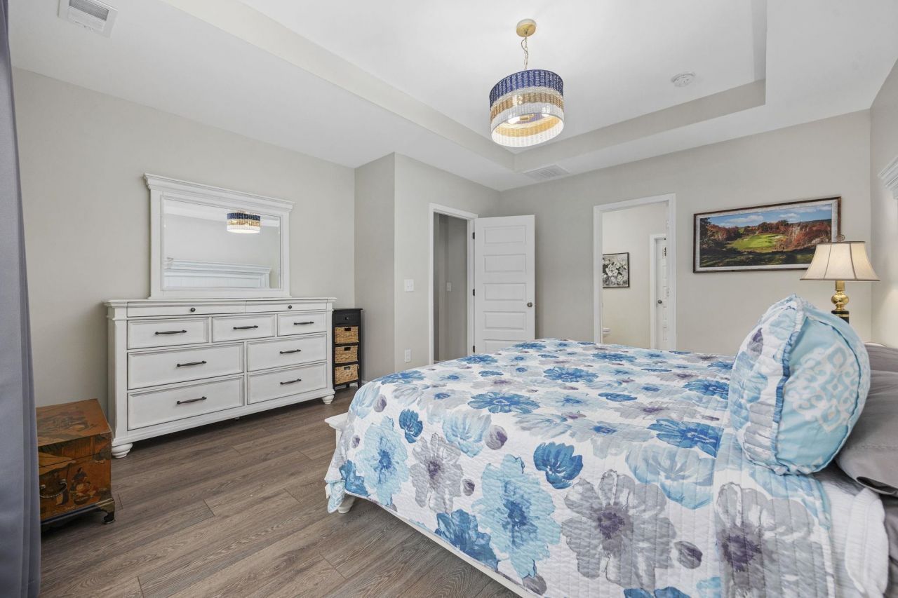 5635 Whitebark Dr. Photo 18