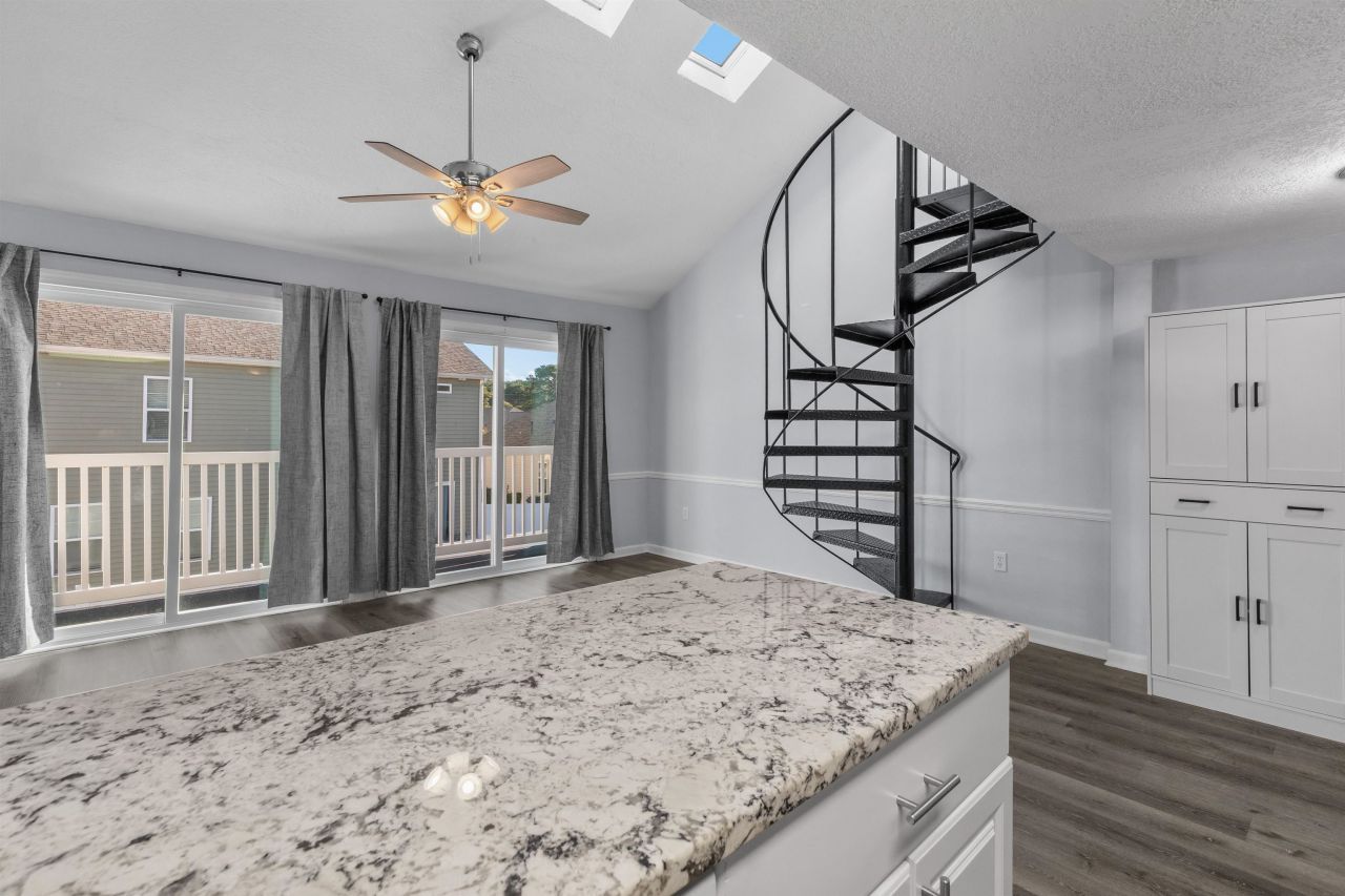 1600 Deer Creek Rd. Photo 17