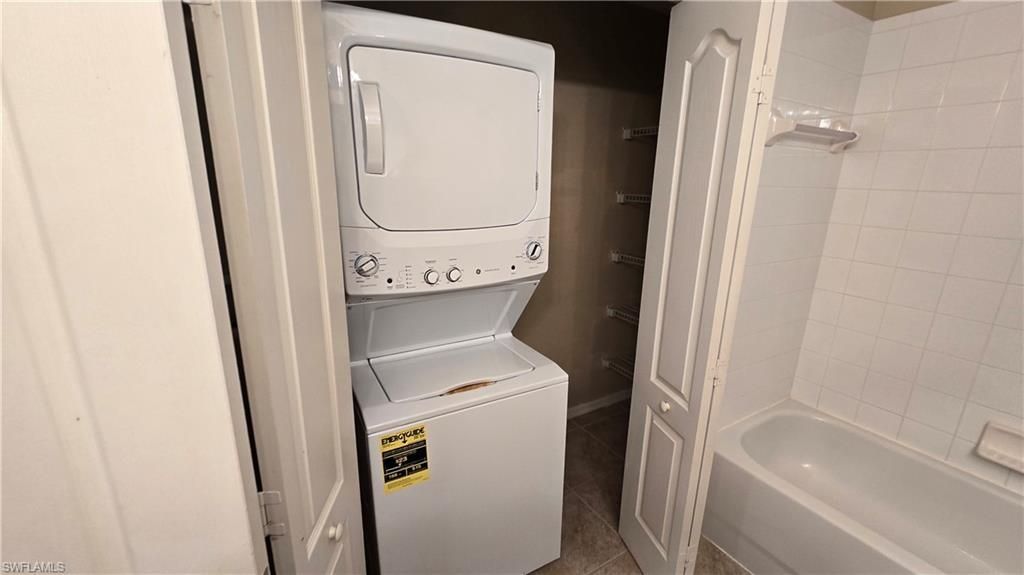12021 Rock Brook Run, Unit 2105, Fort Myers, FL 33913 Photo