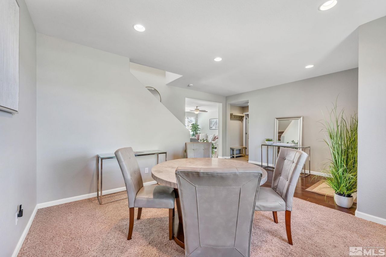 2725 Peavine Creek Road, Reno, NV 89523 Photo