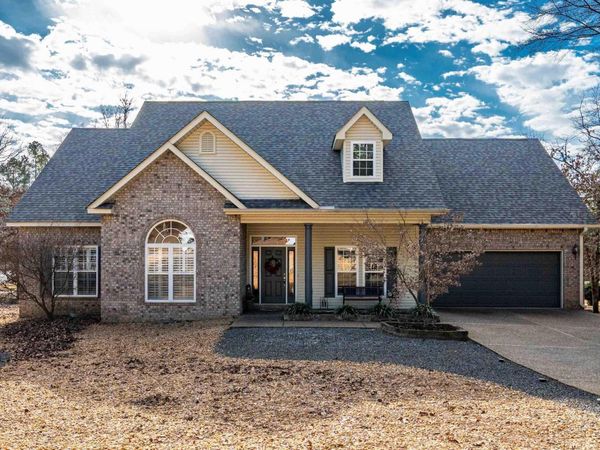 222 Pizarro Drive, Hot Springs Village, AR 71909