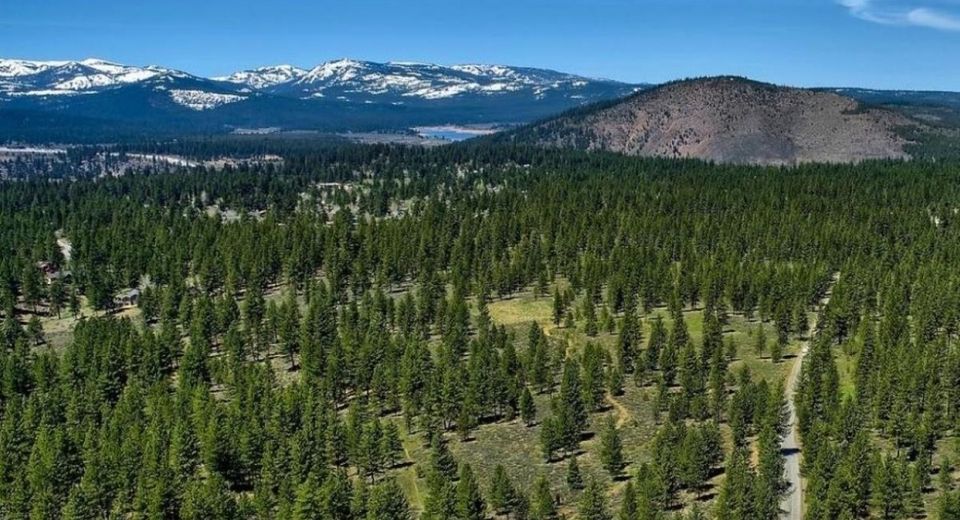 002 Martis Peak Road, Truckee, CA 96161 Photo