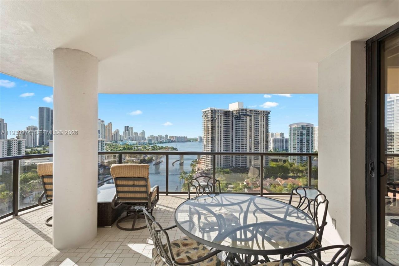 19667 Turnberry Way, Unit 19-K, Aventura, FL 33180 Photo