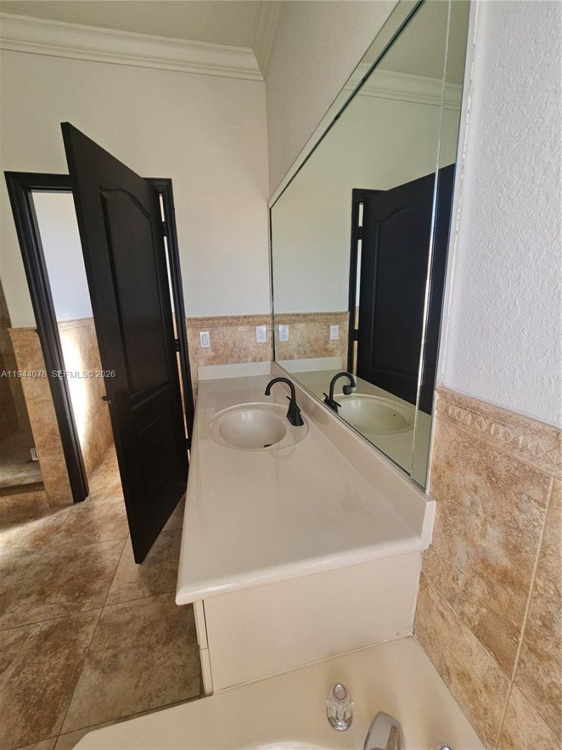 15387 SW 21st Ln, Unit 1, Miami, FL 33185 Photo