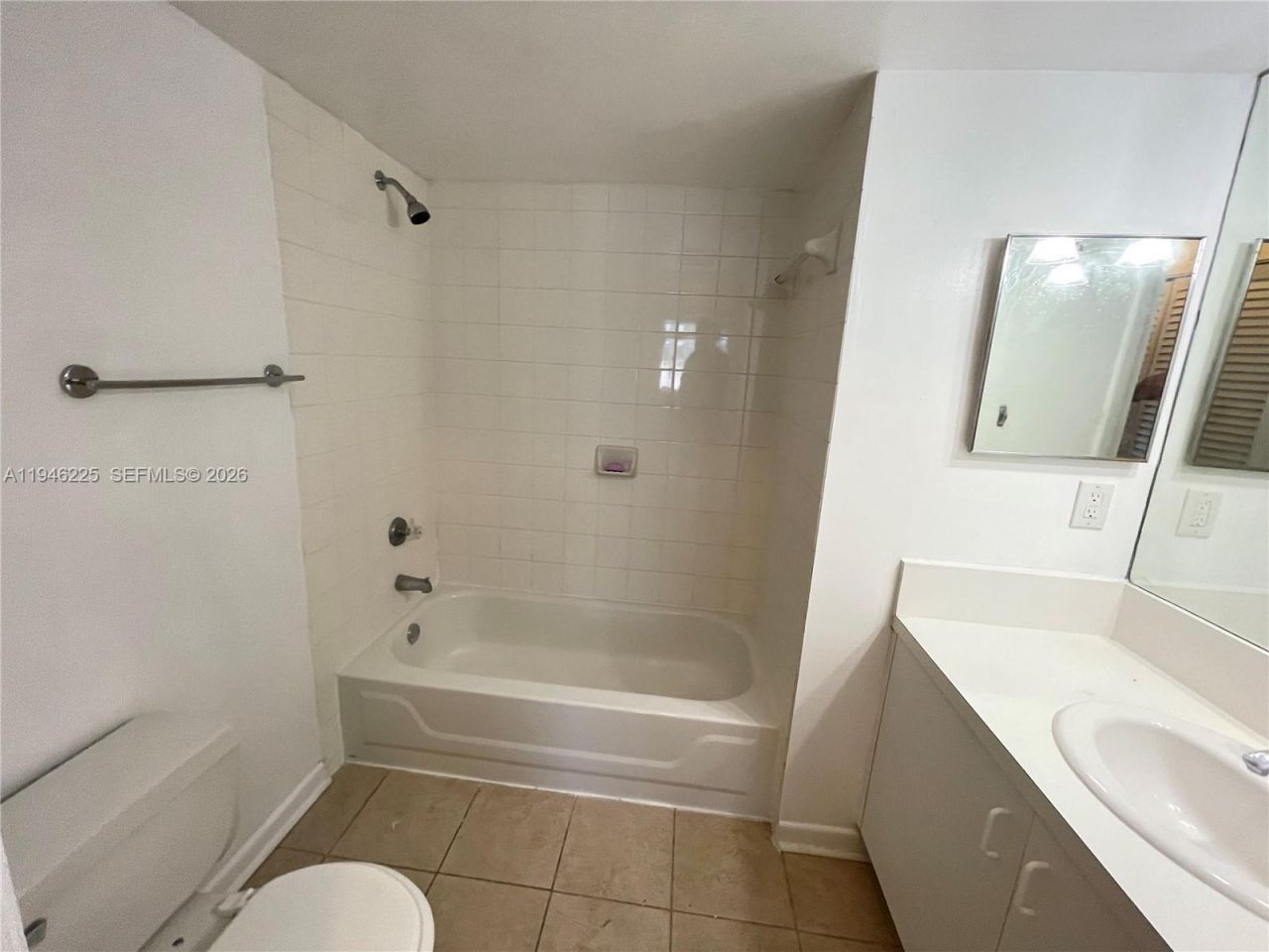 1749 Village Blvd, Unit 304, West Palm Beach, FL 33409 Photo