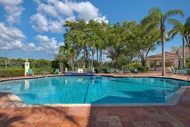 1749 Village Blvd, Unit 304, West Palm Beach, FL 33409 Photo