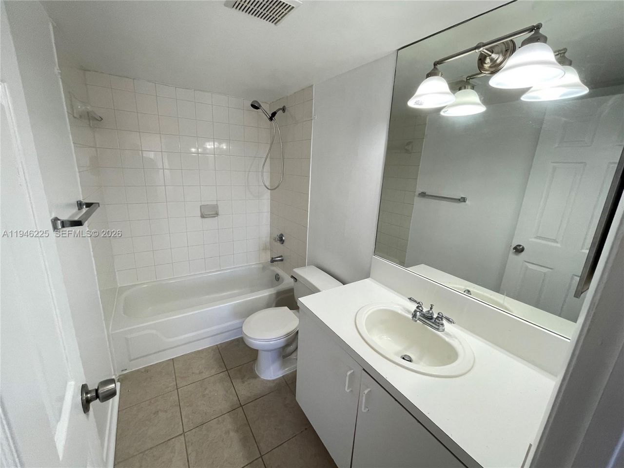 1749 Village Blvd, Unit 304, West Palm Beach, FL 33409 Photo