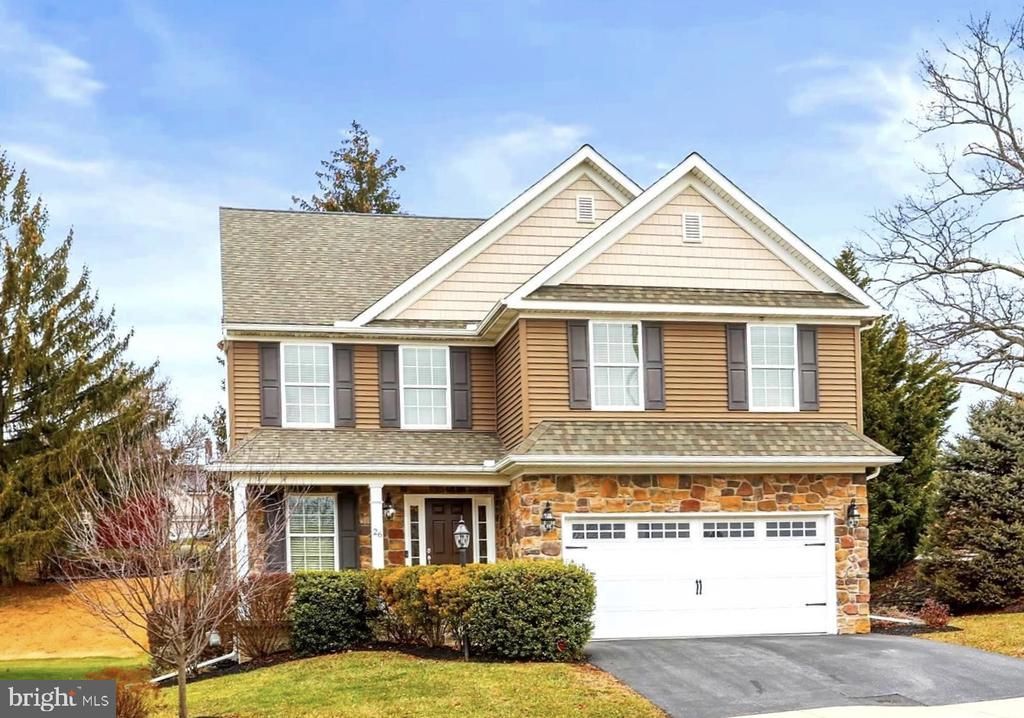 26 S 3RD STREET New Freedom, PA 17349