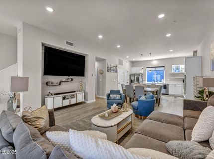 150 Rissone Lane, Reno, NV 89503 Photo