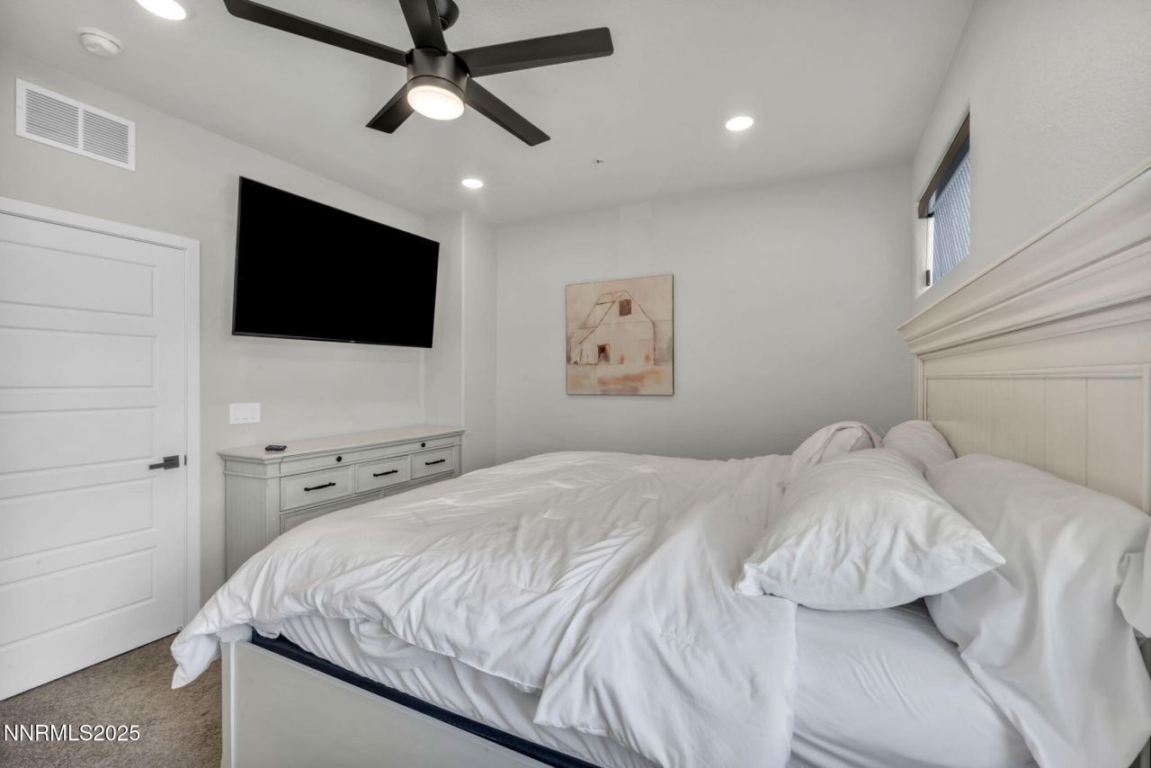 150 Rissone Lane, Reno, NV 89503 Photo