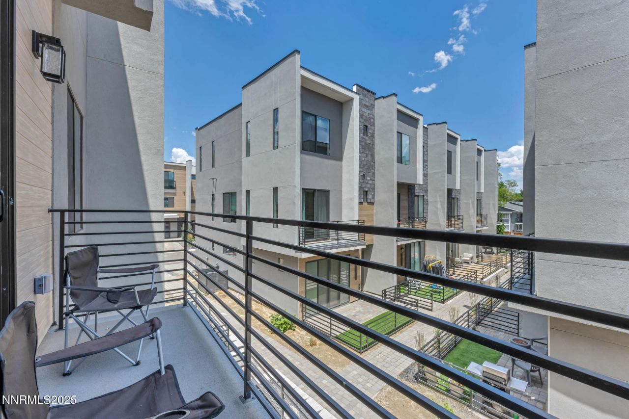 150 Rissone Lane, Reno, NV 89503 Photo