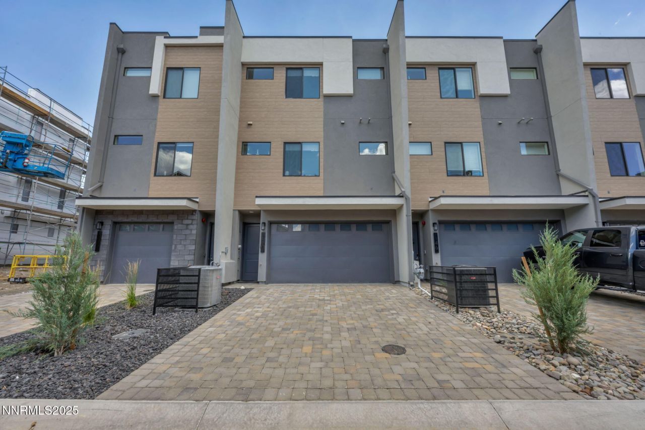 150 Rissone Lane, Reno, NV 89503 Photo