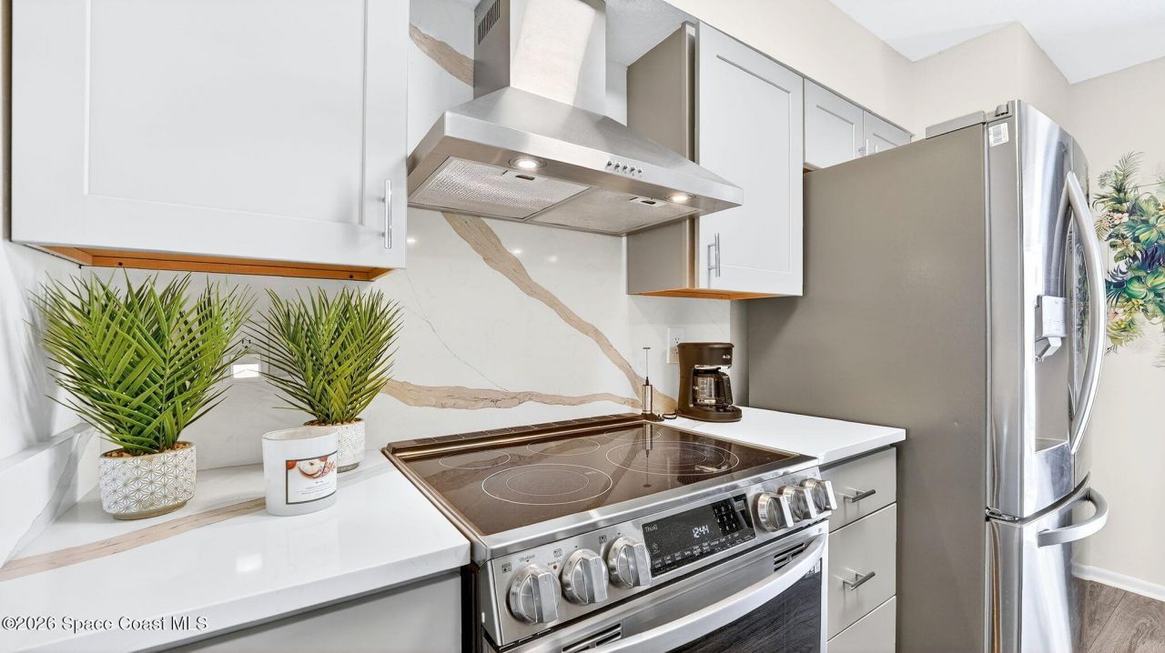200 S Banana River Boulevard, Unit 2202, Cocoa Beach, FL 32931 Photo