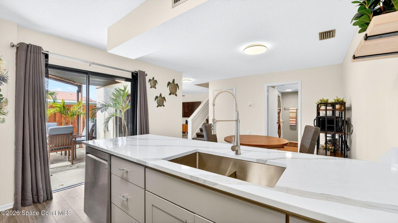 200 S Banana River Boulevard, Unit 2202, Cocoa Beach, FL 32931 Photo