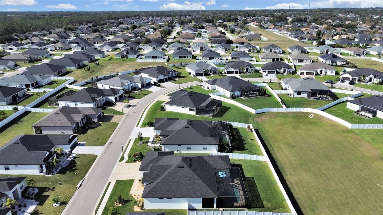 6998 Bentridge Drive, Lakeland, FL 33813 Photo