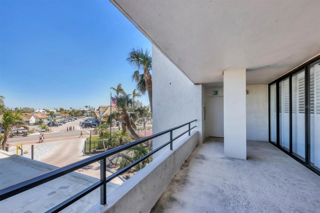 5300 Ocean Boulevard, Unit 202, Sarasota, FL 34242 Photo