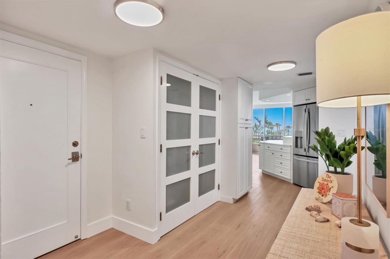 5300 Ocean Boulevard, Unit 202, Sarasota, FL 34242 Photo