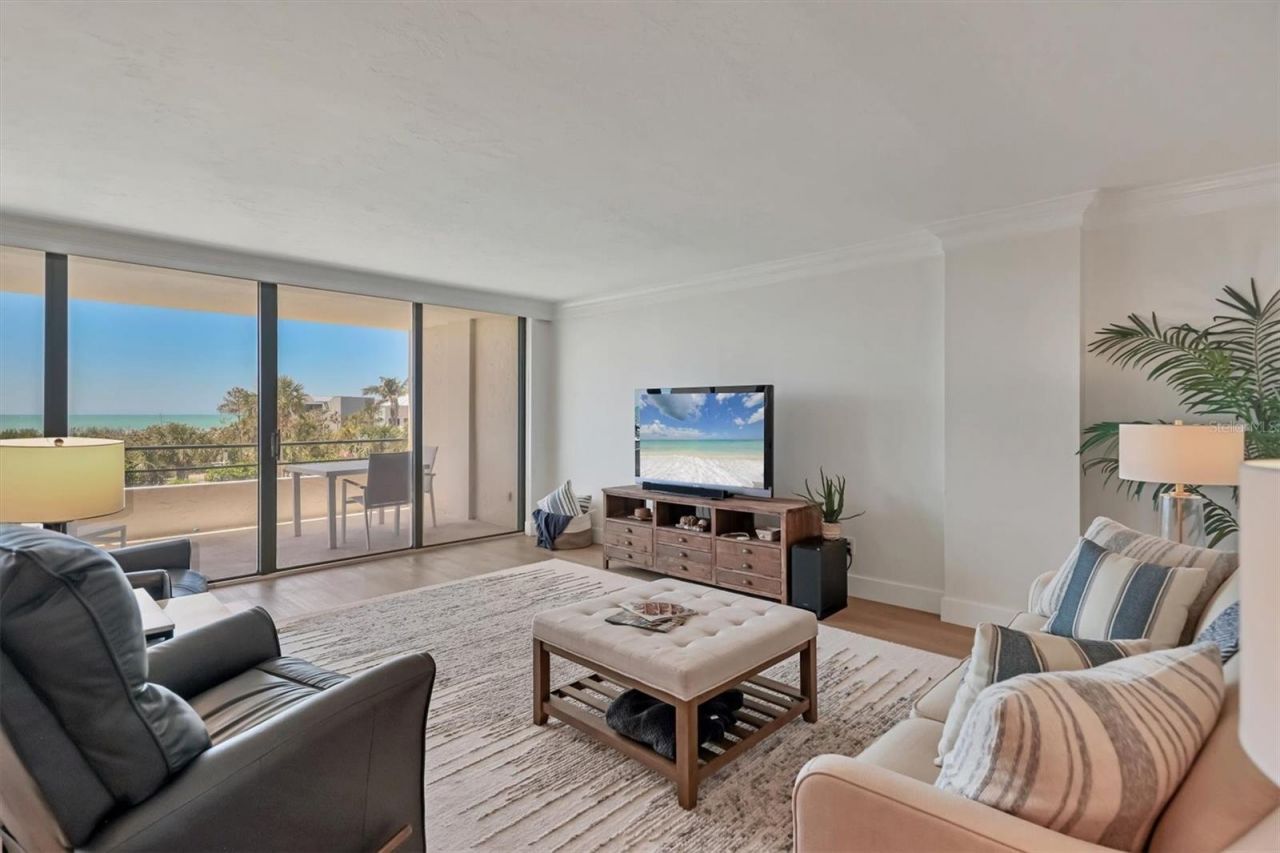 5300 Ocean Boulevard, Unit 202, Sarasota, FL 34242 Photo